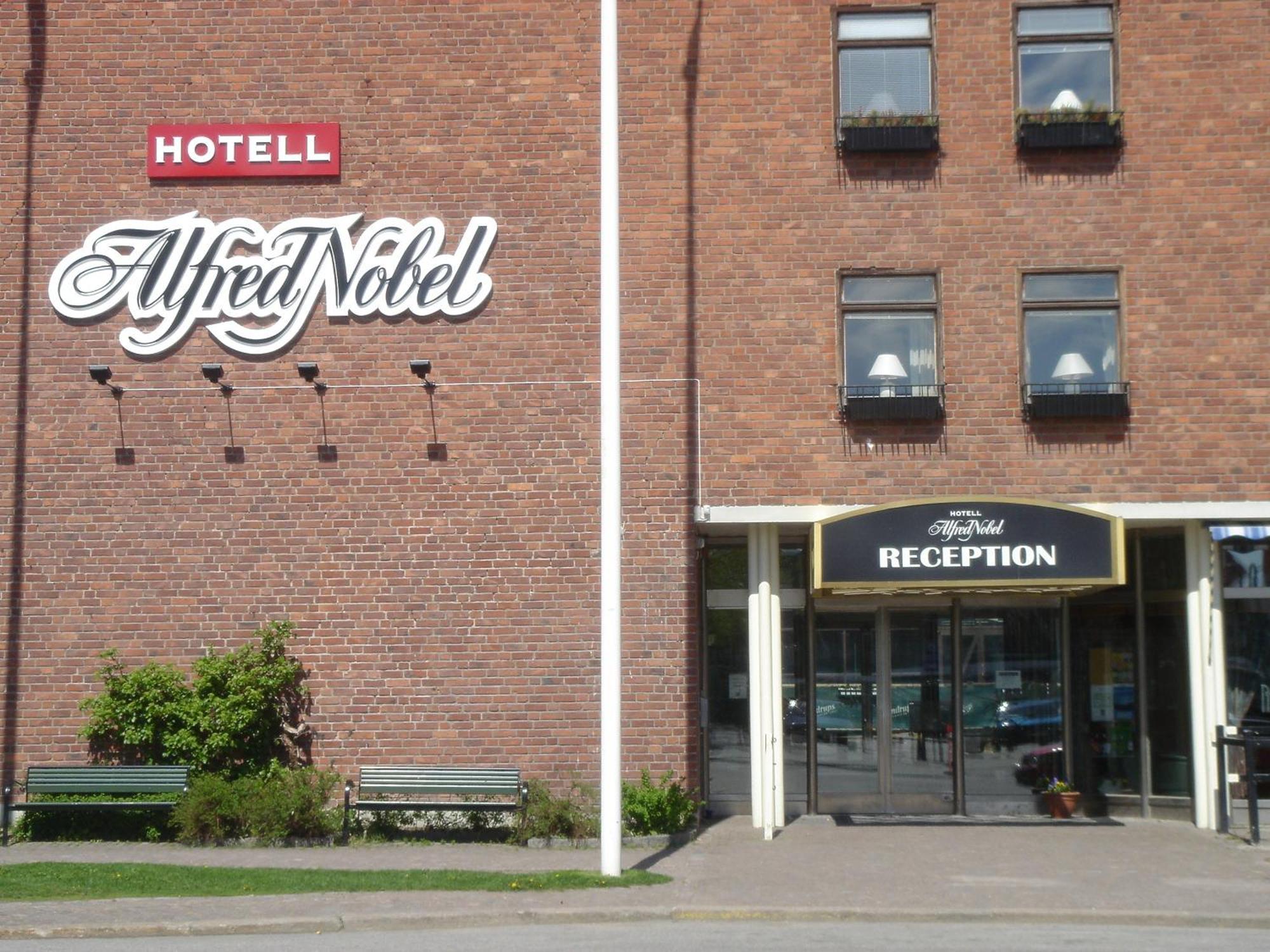 Hotell Alfred Nobel Karlskoga Zewnętrze zdjęcie